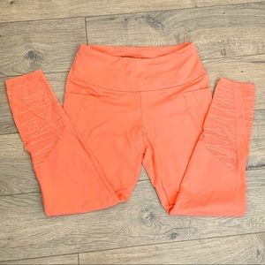 VICTORIA SECRET KNOCK OUT LEGGINGS